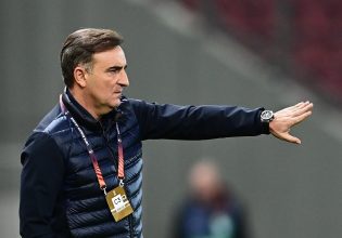 Εκπλήξεις από τον Καρβαλιάλ – Αυτή είναι η ενδεκάδα του Ολυμπιακού