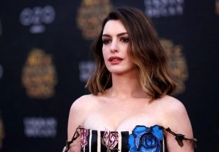 Η Αν Χάθαγουεϊ αποχωρεί από φωτογράφιση σε ένδειξη αλληλεγγύης προς το συνδικάτο