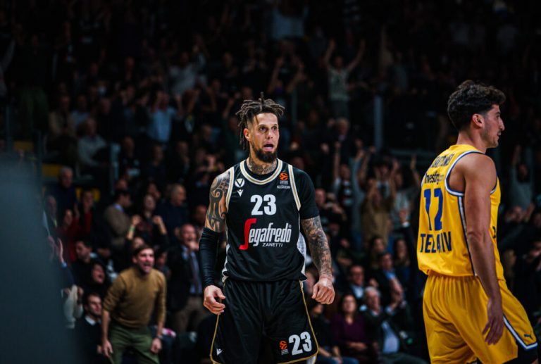 Ένα «κομπιούτερ» από τα παλιά – Η δεύτερη «νιότη» του Ντάνιελ Χάκετ (pics, vids)