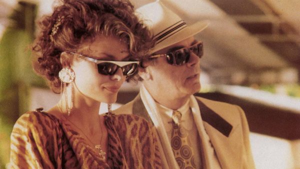 Η αισθητική της «Mob Wife» κυριεύει το TikTok – Γούνες, γκλαμουριά και λεοπάρ εξτραβαγκάντζα