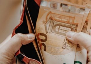 Στο Ανώτατο Δικαστήριο το «μπαλάκι» για τα αναδρομικά των συνταξιούχων