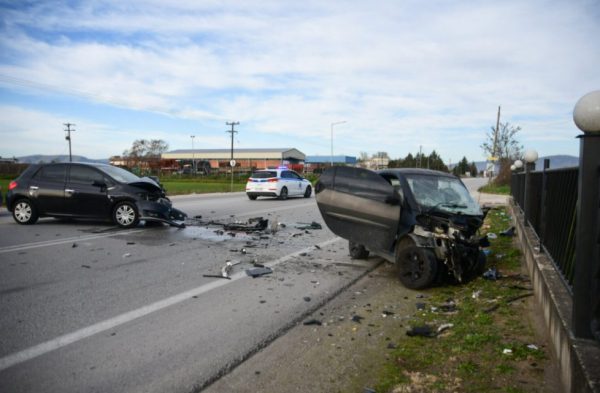 Βαρύς φόρος αίματος από τα τροχαία – Δύο νεκροί και επτά τραυματίες σε ένα 24ωρο