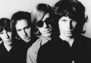 Doors: Όταν κυκλοφόρησε το πρώτο τους άλμπουμ