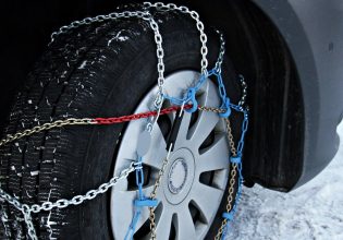 ΕΛ.ΑΣ.: Αίρεται ο υποχρεωτικός εφοδιασμός όλων των οχημάτων με αντιολισθητικές αλυσίδες