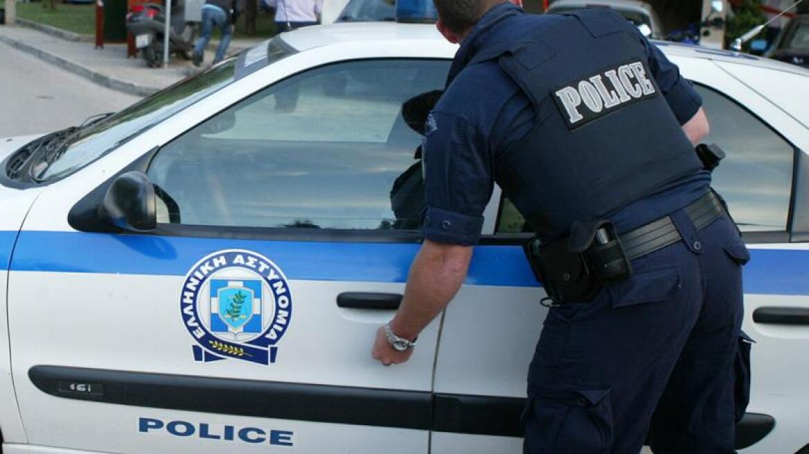 Θεσσαλονίκη: Συνελήφθη ανήλικος για ληστεία σε ψιλικατζίδικο - 1.300 ευρώ η λεία