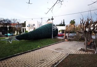 Ισχυρό μπουρίνι σάρωσε την Αττική – Σε ποιες περιοχές «χτύπησε»