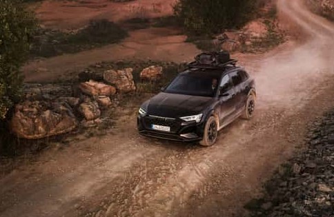 Audi Q8 e-tron edition Dakar: Ηλεκτρικά περιπετειώδες