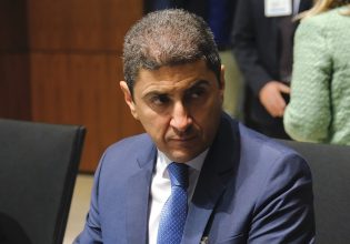 Νέα πρόσκληση Αυγενάκη στους αγρότες: Είμαστε στην ίδια πλευρά της όχθης 