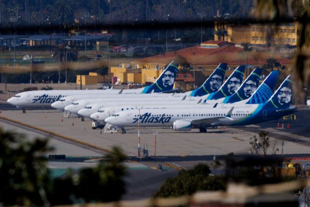 Boeing: Οργή κατά του CEO μετά την καθήλωση των 737 Max – Αναταράξεις στην εταιρεία