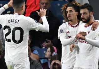 Στην Γιουνάιτεντ δεν «έπιασε» και τον στέλνουν στη Σεβίλλη