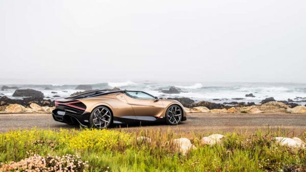 Bugatti W16 Mistral: Mε την σμίλη του ανέμου