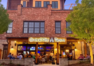 Πληθωρισμός τροφίμων: Εστιάτορας εξηγεί γιατί χρεώνει $16 για ένα σάντουιτς και γιατί οι τιμές των τροφίμων δεν θα μειωθούν