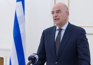 Το μήνυμα Δένδια για τους πεσόντες αξιωματικούς στα Ίμια