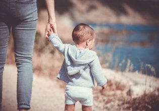 Επίδομα παιδιού Α21: Η ημερομηνία πληρωμής από τον ΟΠΕΚΑ