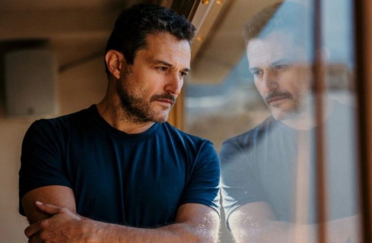 Γιώργος Καραμίχος: «Με έφτυσαν στο πρόσωπο στον δρόμο»