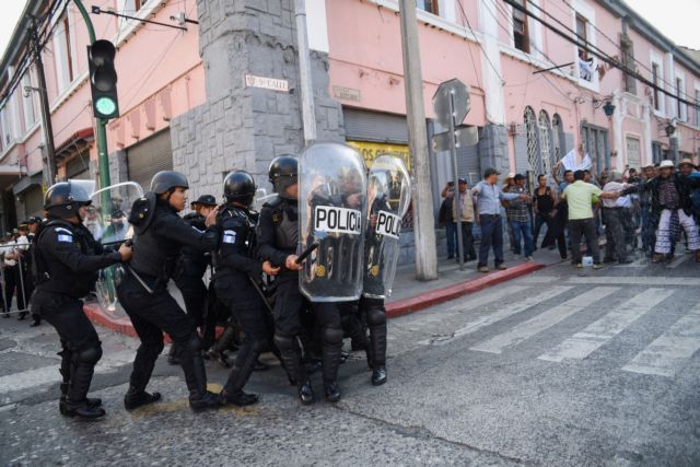 Γουατεμάλα: Καθυστερεί η ορκωμοσία του νέου προέδρου - «Πραξικόπημα σε αργή κίνηση»