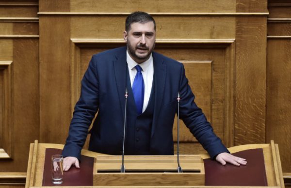 Ανεξαρτητοποιήθηκε από τους Σπαρτιάτες ο Κατσιβαρδάς