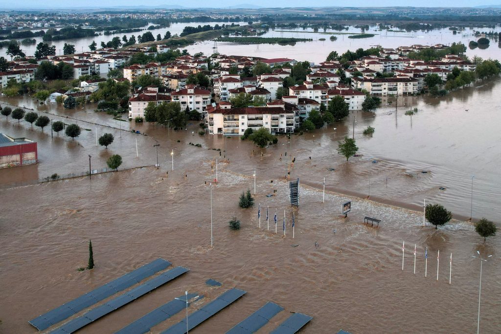 Δύο δράσεις για τους πλημμυροπαθείς της Θεσσαλίας από την AbbVie Ελλάδας
