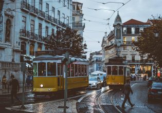 Χρυσή Βίζα: Η Πορτογαλία βάζει φρένο στις αγορές ακινήτων και πατάει γκάζι στις επενδύσεις σε επιλεγμένα funds