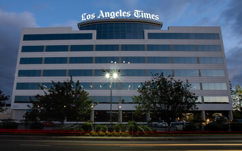 ΗΠΑ: Η εφημερίδα Los Angeles Times απολύει πάνω από το ένα πέμπτο της σύνταξής της