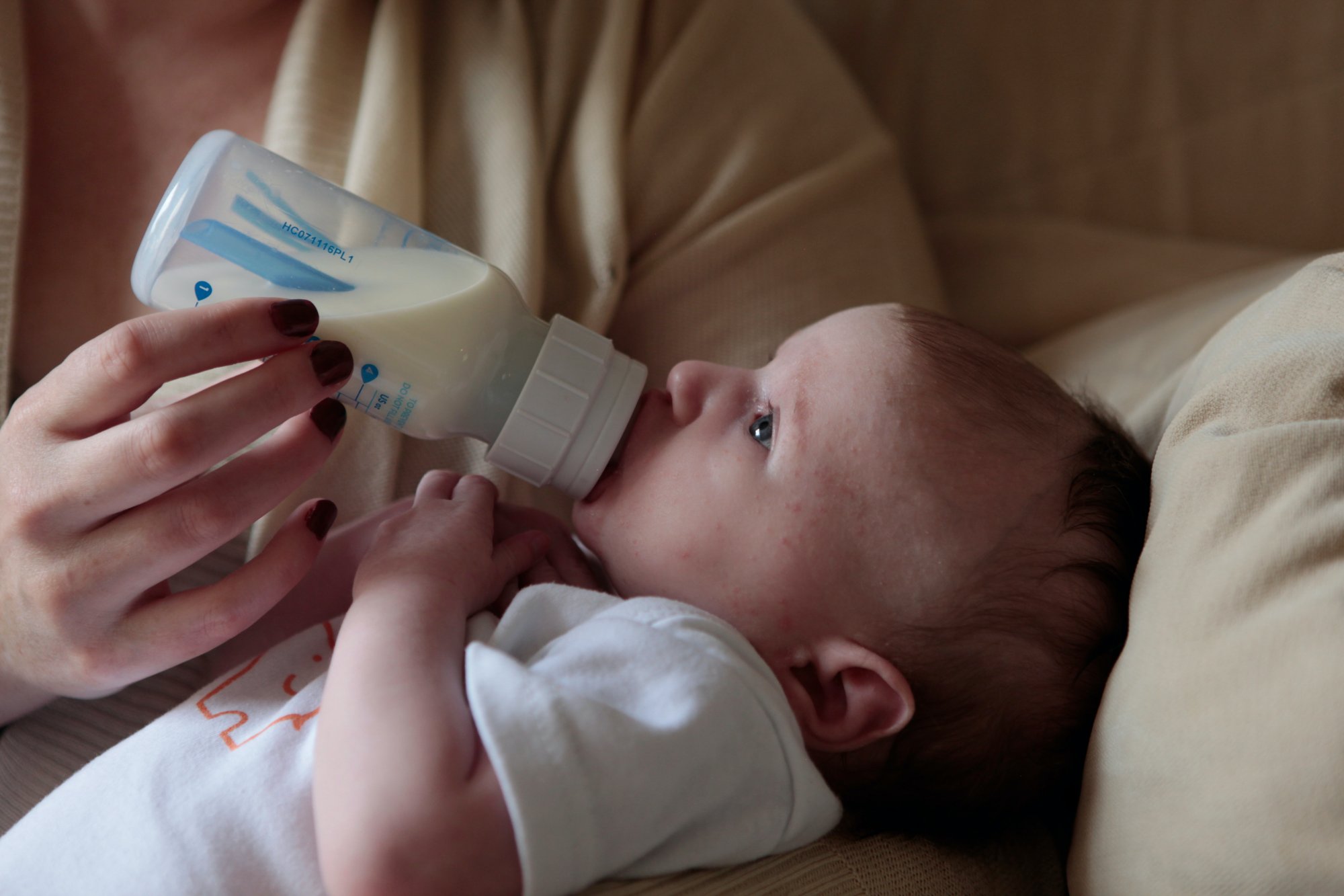 Ο ΣΥΡΙΖΑ επιμένει για την τιμή του βρεφικού γάλακτος - «Να μπει φρένο στην αισχροκέρδεια»