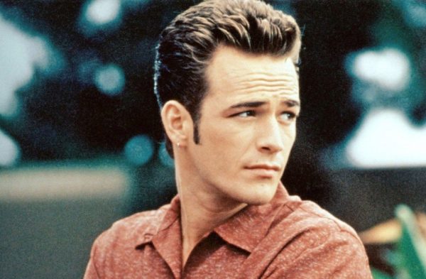 Η Τόρι Σπέλινγκ αποκάλυψε την κρυφή σχέση του Λουκ Πέρι με παγκοσμίου φήμης τραγουδίστρια