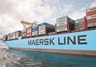 Η Maersk εκτρέπει τα πλοία της μακριά από την Ερυθρά Θάλασσα – «Η κατάσταση παραμένει εξαιρετικά ασταθής»