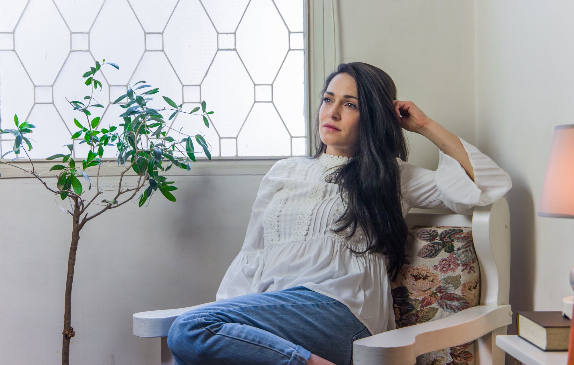 Μαίρη Μηνά: «Φλέρταρα πάρα πολύ με την επιλόχειο κατάθλιψη»