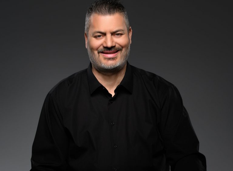 Μανώλης Κονταρός – Βασίλης Τερλέγκας απογειώνουν τη διασκέδαση στο Cabana Live Stage