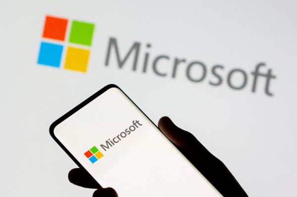 Microsoft: Ξεπέρασε την Apple ως η πολυτιμότερη εισηγμένη εταιρεία στον κόσμο