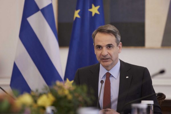 Αιφνιδιαστικά, όχι βιαστικά
