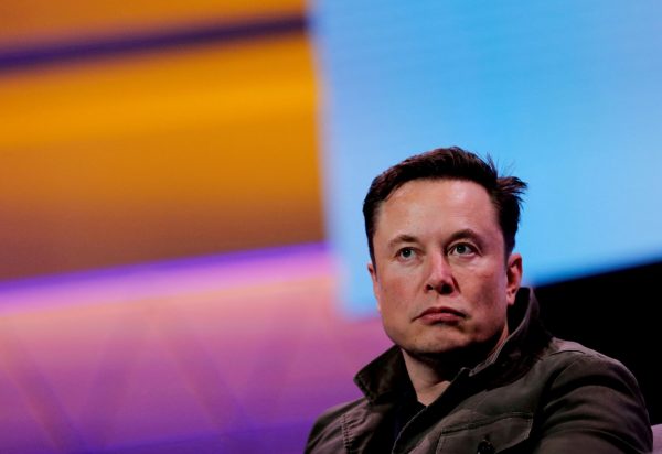 X-Twitter: Στο 1/3 η αξία του μετά τον Έλον Μασκ