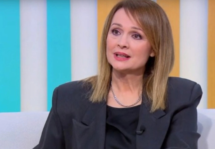 Συγκλονίζει η Νίκη Παλληκαράκη: «Είναι τρομακτικό να βλέπεις τη μάνα σου να μην σε αναγνωρίζει»