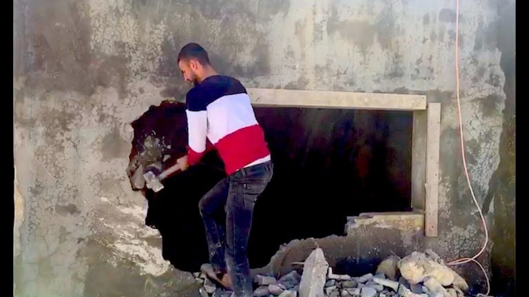 Ισραήλ: Ανάγκασαν Παλαιστίνιο να κατεδαφίσει το σπίτι του σε συνοικία της Δυτικής Ιερουσαλήμ