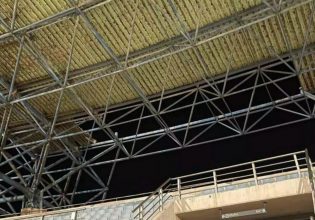 Κακοκαιρία: Εκκενώθηκε το Παγκρήτιο Στάδιο – Αποκολλήθηκε τμήμα του στεγάστρου