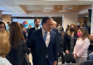 Αποχαιρετιστήρια επίσκεψη Γεωργιάδη στον ΕΦΚΑ – «Ικανοποίηση για το έργο που έχει επιτευχθεί»