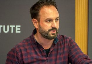 Νέα Αριστερά: Εκπρόσωπος Τύπου αναλαμβάνει ο Κωστής Καρπόζηλος