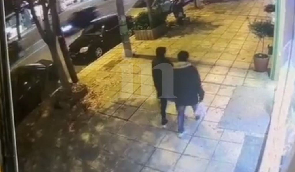 Βίντεο ντοκουμέντο λίγο πριν τη δολοφονία: Η ανυποψίαστη Γεωργία περπατά χέρι-χέρι με τον σύντροφό της