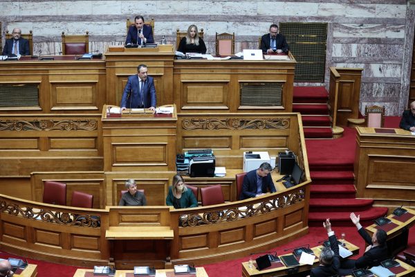Ομοφοβικό παραλήρημα Στίγκα: «Είμαστε από αυτούς που σπρώχνουν»