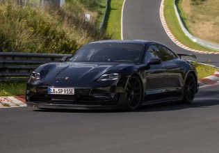H νέα Porsche Taycan καταρρίπτει το ρεκόρ «της» στο Ring