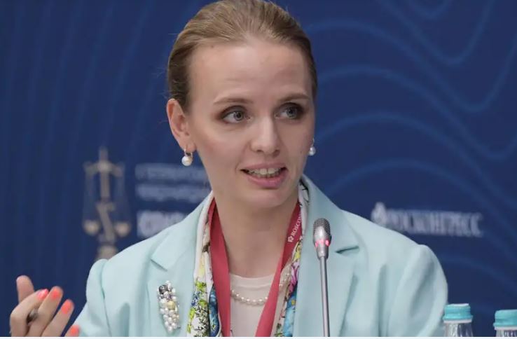 Γιατί προκάλεσε οργή η συνέντευξη της κόρης του Πούτιν;