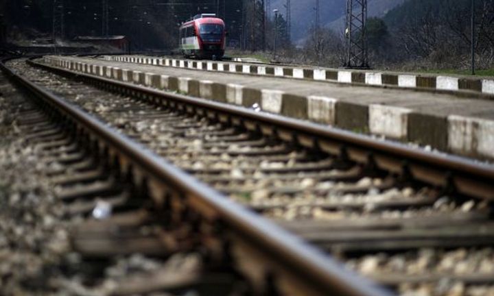 Χρυσοχοΐδης: Προβλήματα χρηματοδότησης, λειτουργικότητας και ασφάλειας στον σιδηρόδρομο το 2013