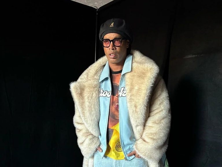 Ροναλντίνιο: Έκλεψε τις εντυπώσεις στην εβδομάδα μόδας του Παρισιού