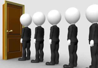 Παπάδες ζητούν ρουσφετάκι από τον Θεό για γάμο ομοφύλων, κολλεγιάρχες από το Παιδείας, ο λαός από τον μπακάλη