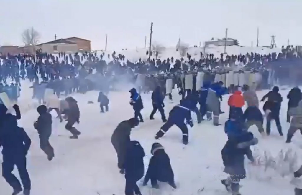 Ρωσία: Άγρια επεισόδια στο Μπασκορτοστάν – Σφοδρές συγκρούσεις ανάμεσα σε διαδηλωτές και αστυνομικούς