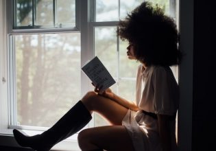 Ξεχάστε το FOMO – Αγκαλιάστε το JOMO