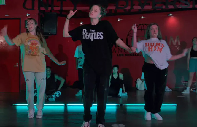 Η κόρη της Αντζελίνα Τζολί και του Μπραντ Πιτ γίνεται viral με το ταλέντο της στον χορό