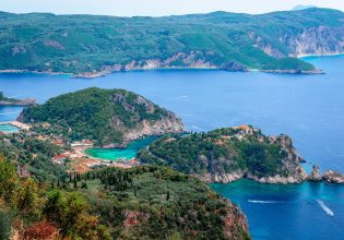 Τουρισμός: Τα νησιά που αποθεώνουν οι Ολλανδοί βάσει της πρόθεσής τους να ταξιδέψουν στην Ελλάδα