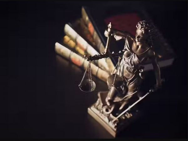 Τελικά υπάρχει κράτος δικαίου στην Ελλάδα;