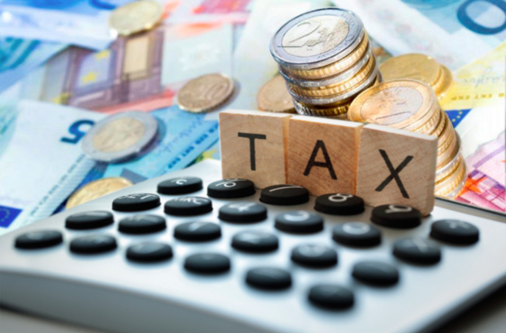 Φορολογία: Μειώνονται τα τεκμήρια διαβίωσης έως 30% έως το 2025 - Αντιμετωπίζονται αδικίες και στρεβλώσεις